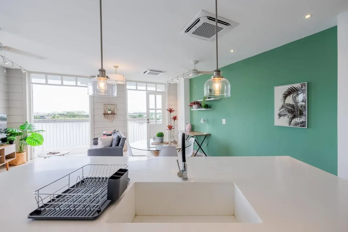 Roomy 1BR in Casco Antiguo w/ Balcony