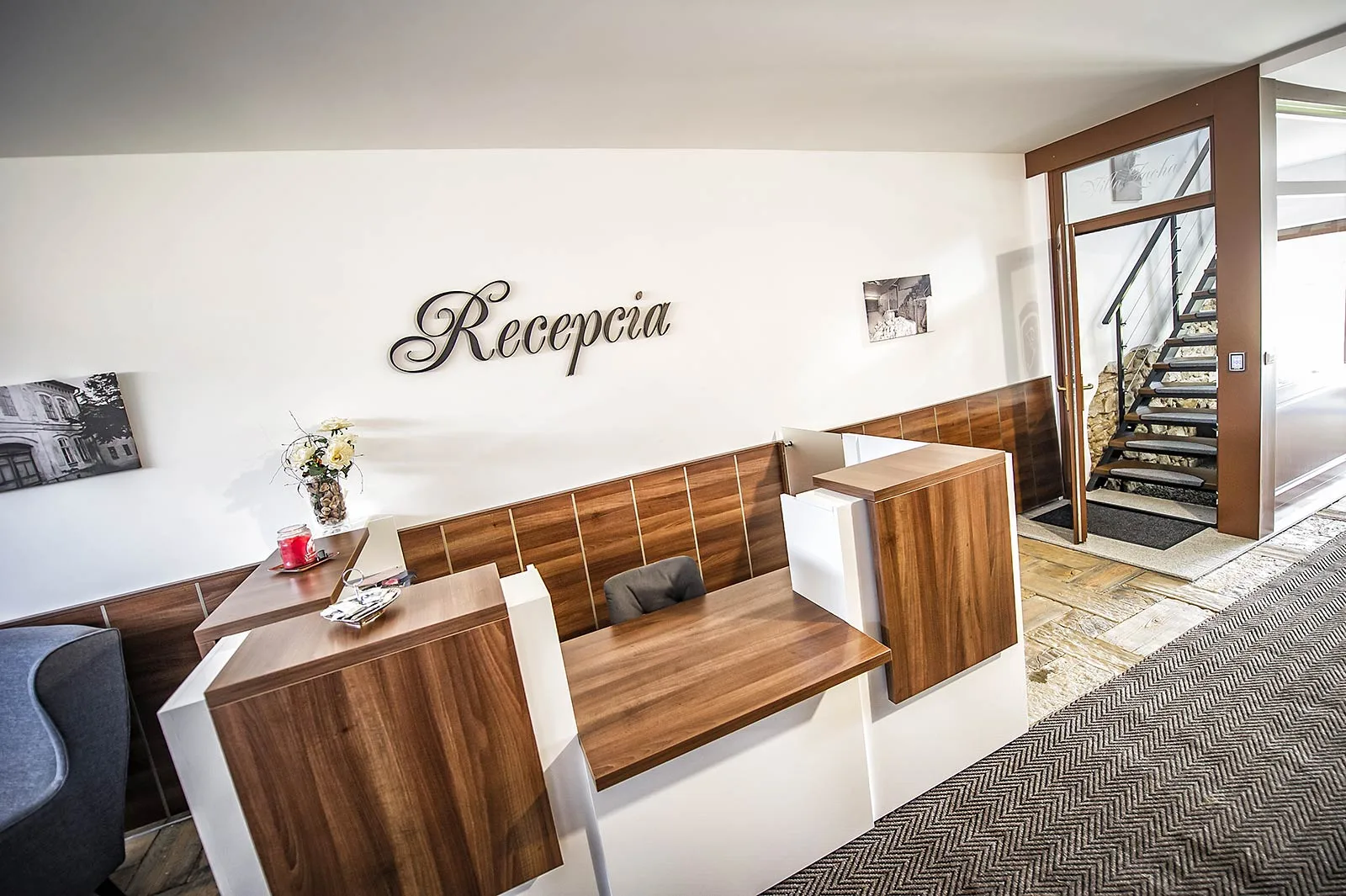 Villa Zachar reception