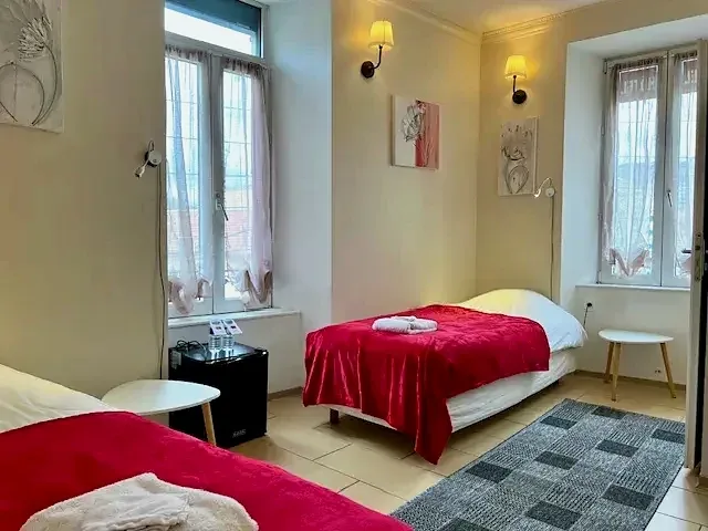 Habitación confort con dos camas separadas