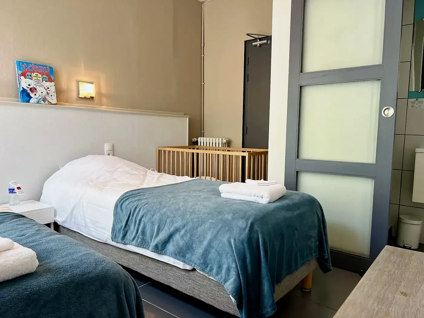 Habitación cuádruple confort con dos camas de 80 cm