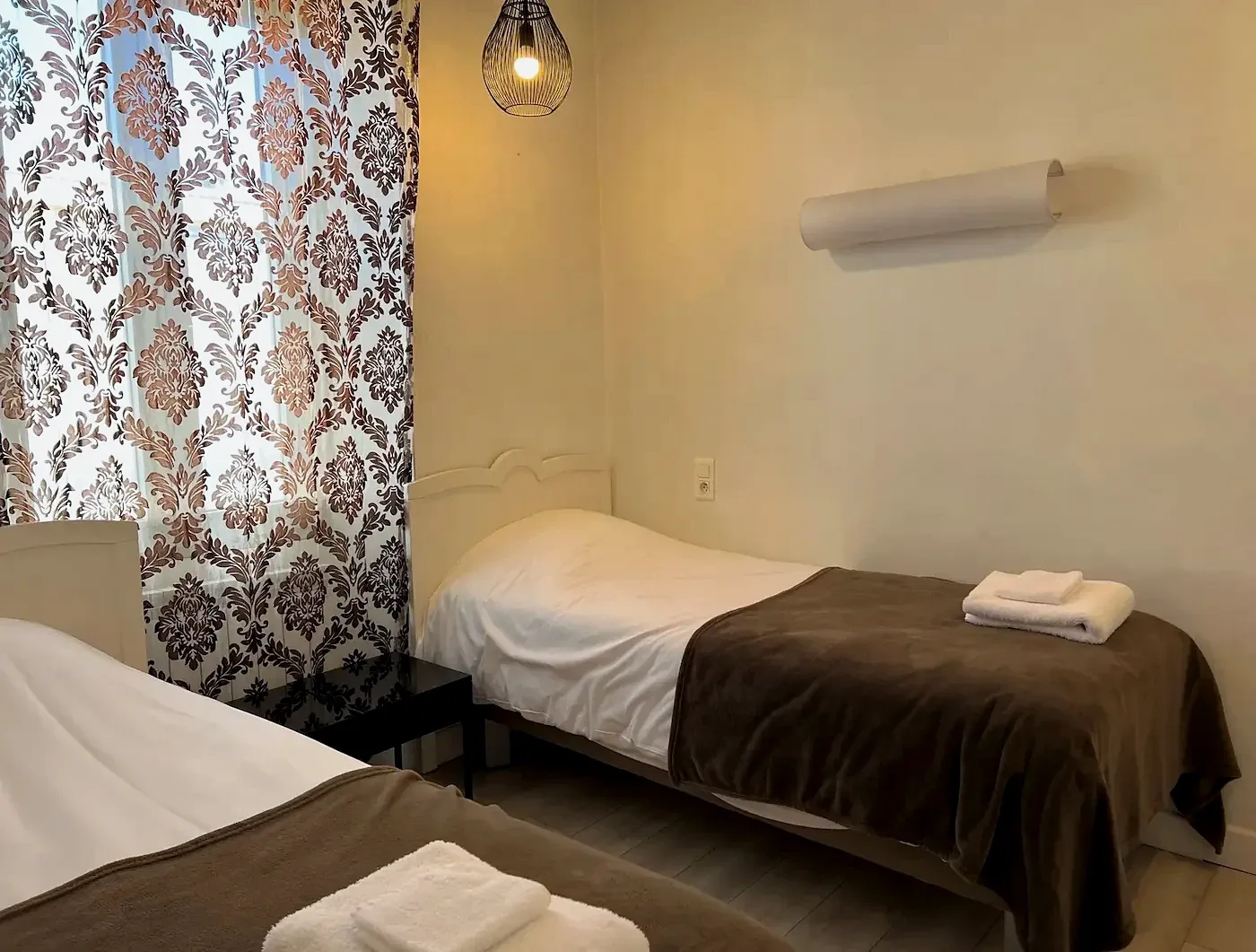 Decoración de la habitación cuádruple Comfort