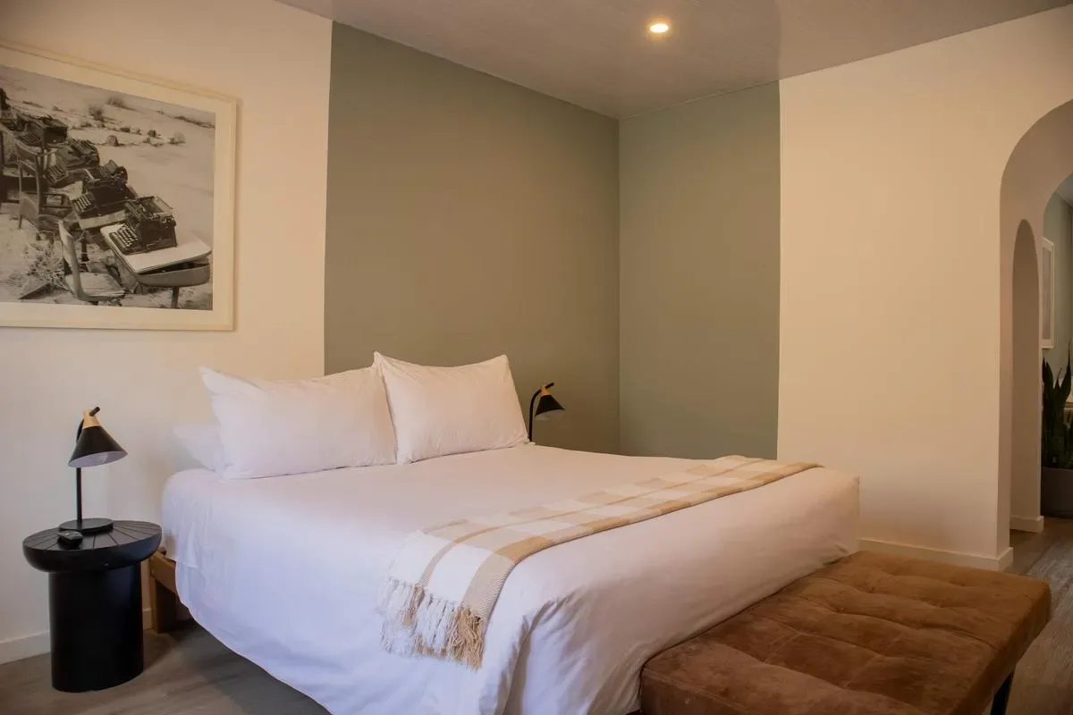 Impressive 5BR w/ Terrace in Miraflores