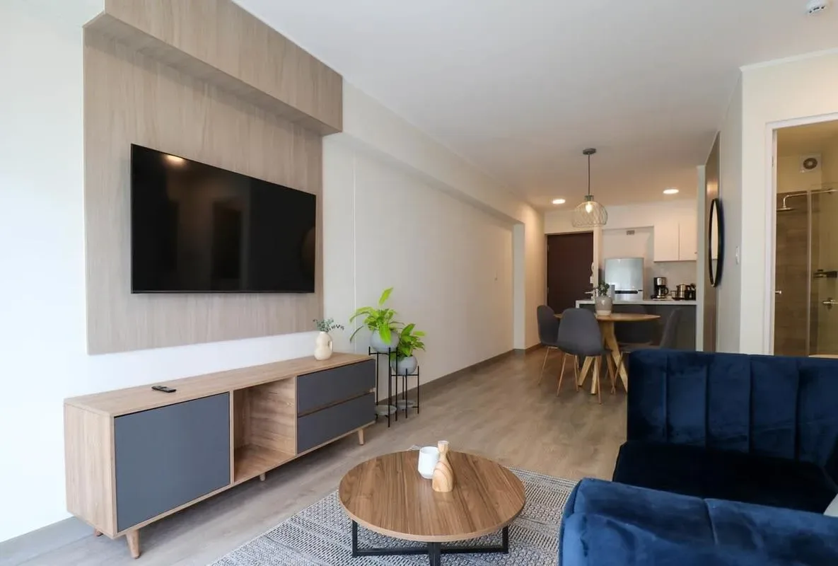 Marvelous 2BR with balcony in Miraflores