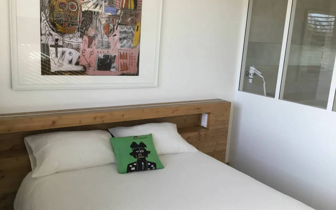 Room 4, double bed and storage bed