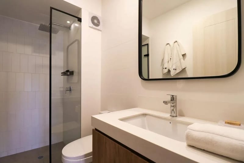 Elegant 2BR w/ Balcony Near Larcomar