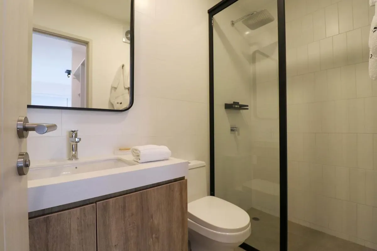 Elegant 2BR w/ Balcony Near Larcomar