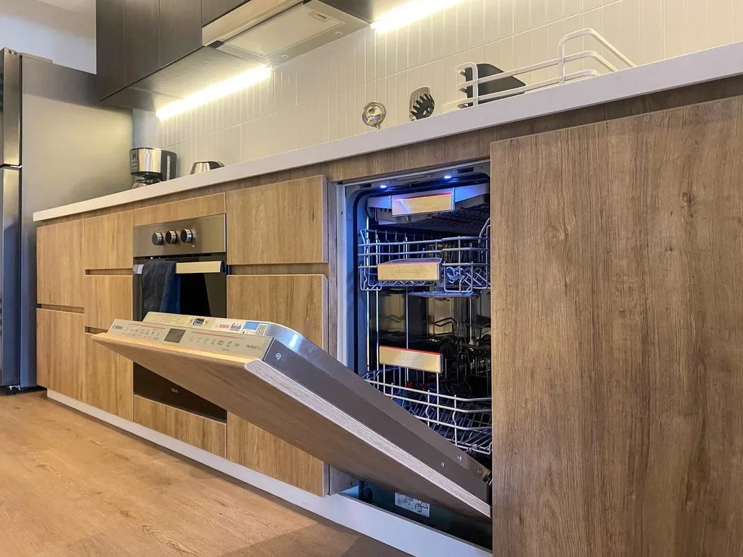Elegant 2BR w/ Balcony Near Larcomar