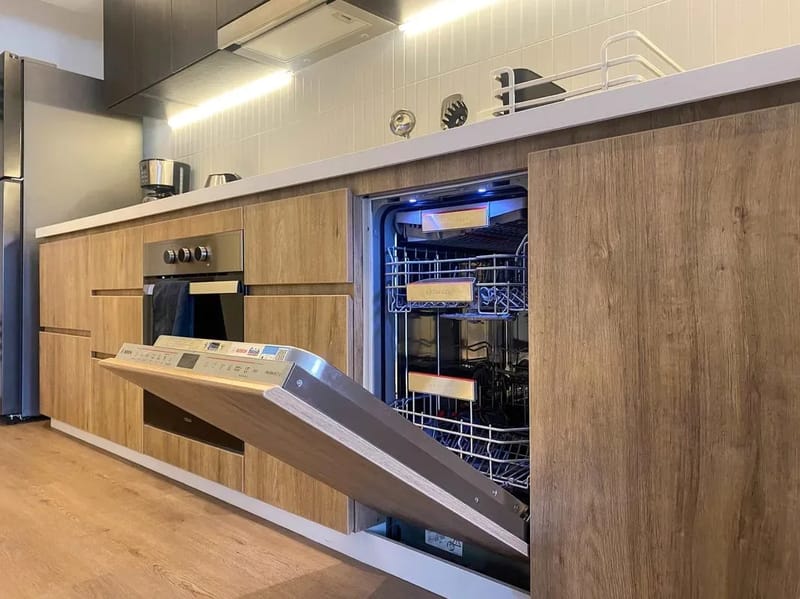 Elegant 2BR w/ Balcony Near Larcomar