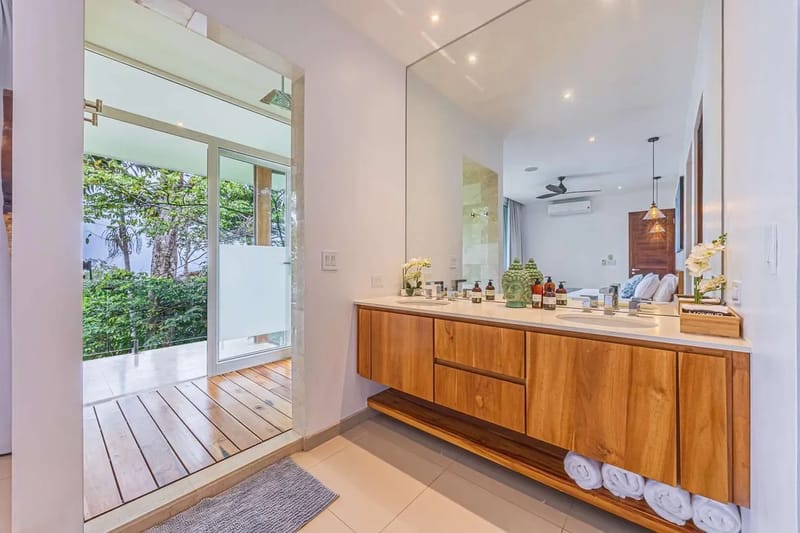 Luxury 3BR Rainforest Villa w/ Oceanview Pool
