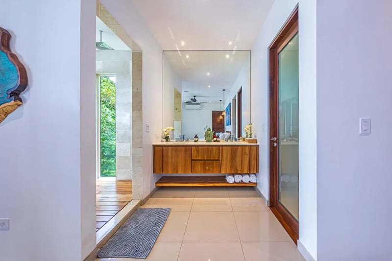 Luxury 3BR Rainforest Villa w/ Oceanview Pool