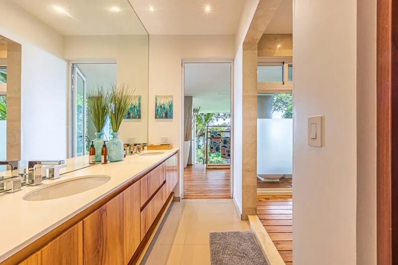 Luxury 3BR Rainforest Villa w/ Oceanview Pool