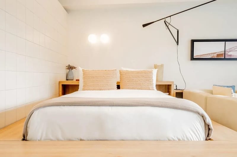 Luxury 1BR in Santa Ana