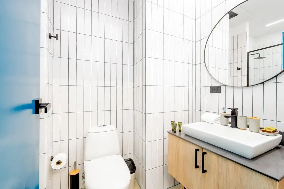 Luxury 1BR in Santa Ana