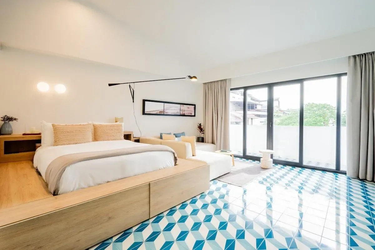 Luxury 1BR in Santa Ana