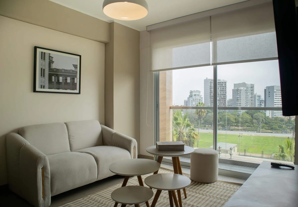 Contemporary 2BR w/ Balcony in Barranco
