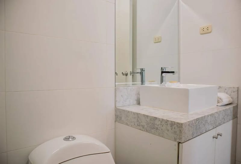 Contemporary 2BR w/ Balcony in Barranco