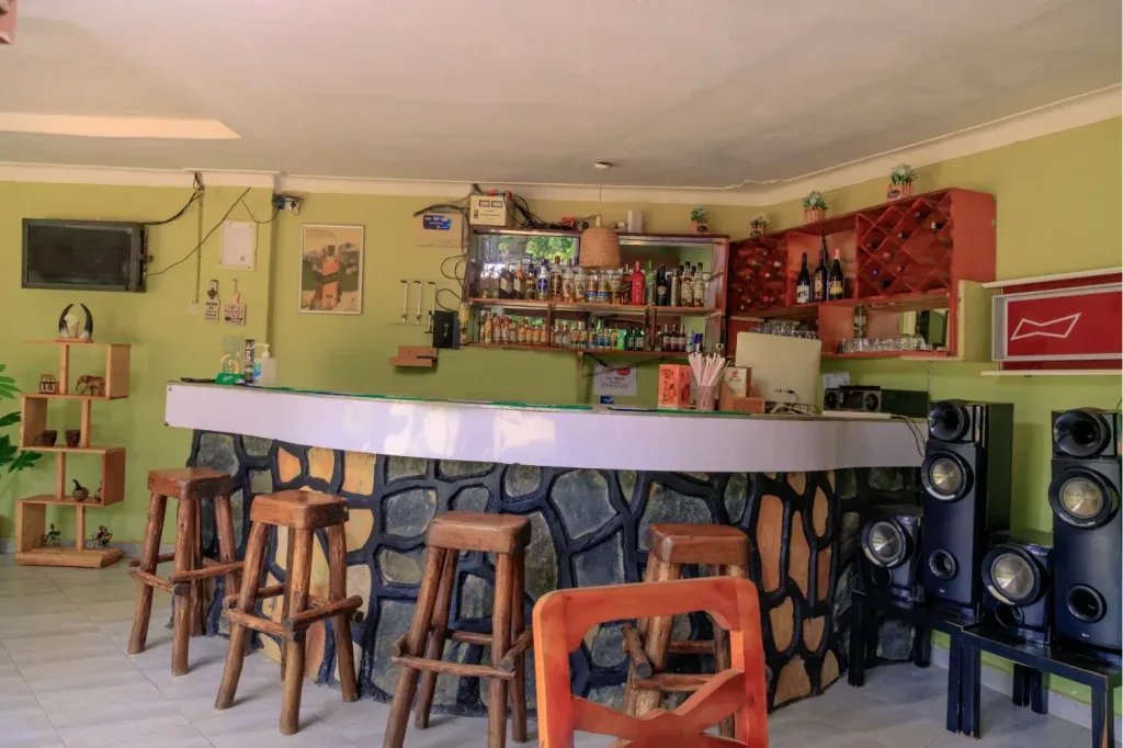 Bar Philo
