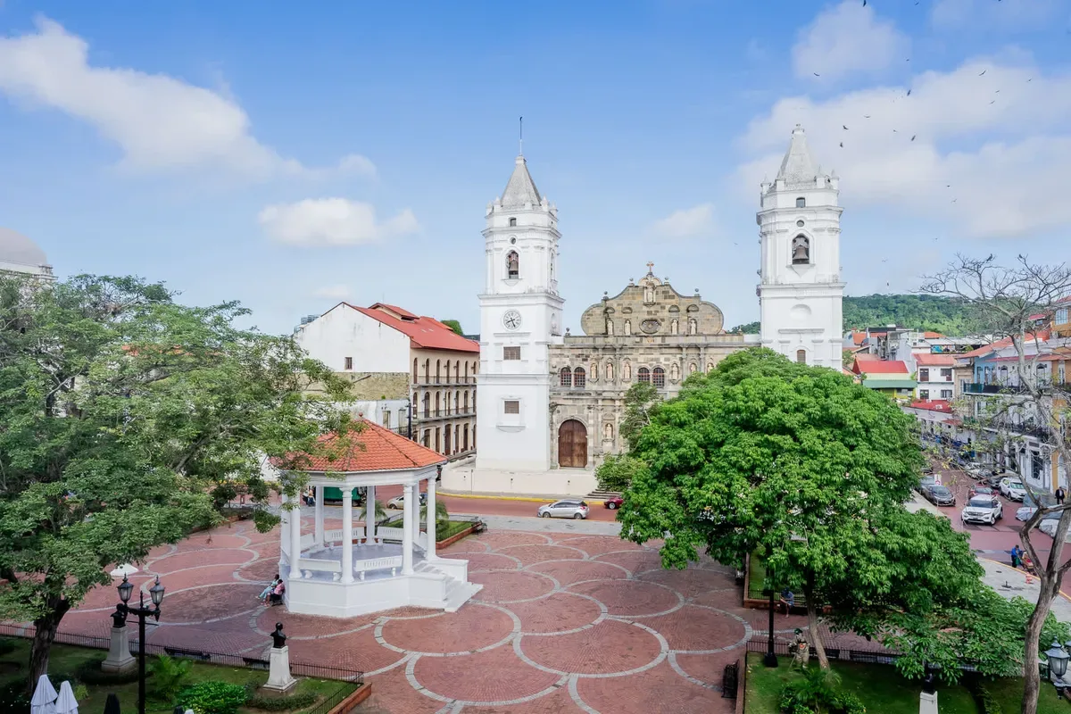 Peaceful 1BR in Plaza Catedral
