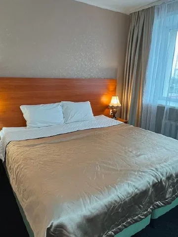 Suite junior con cama grande