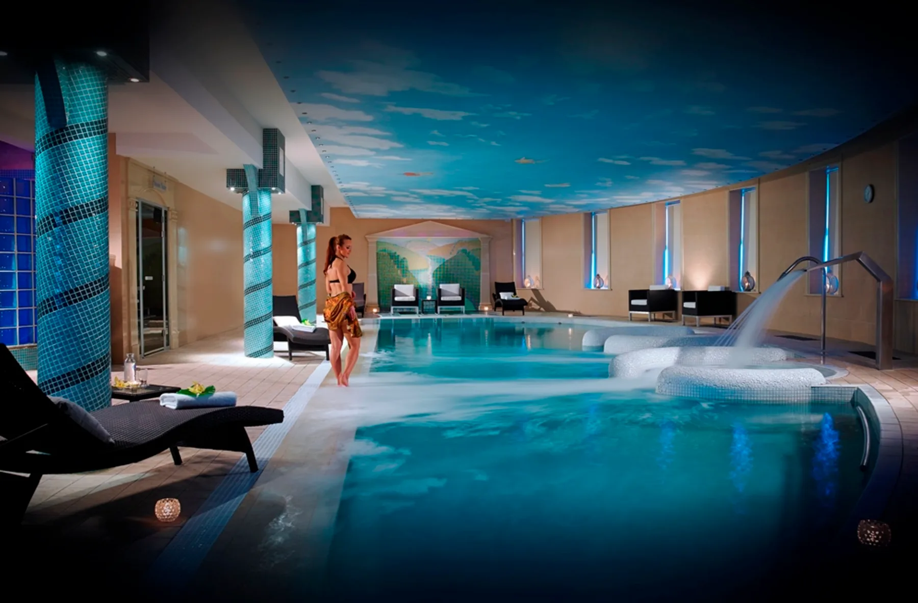 Hydrotherapy pool