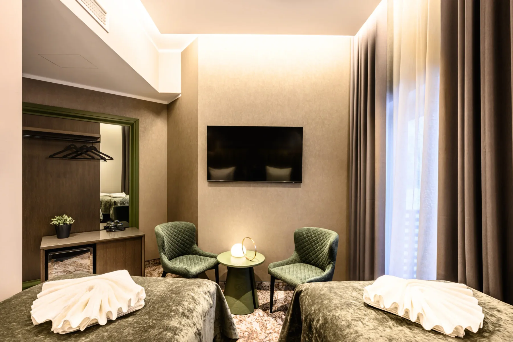 Habitación Premium con televisión