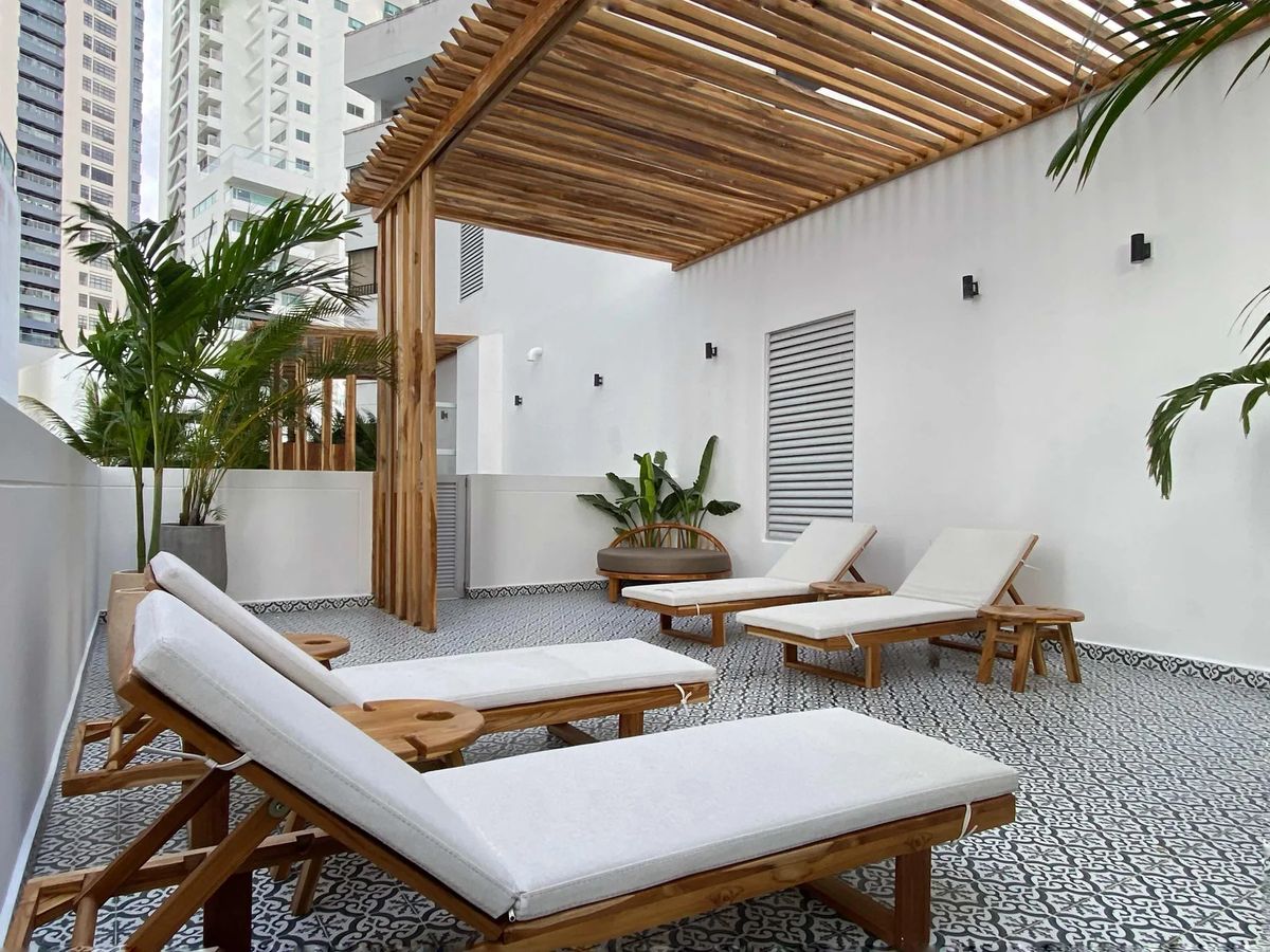 Radiant Loft w/ Dreamy Terrace in Bocagrande