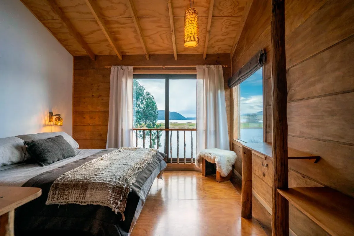 Habitación con doble vista, terraza y vistas panorámicas al lago