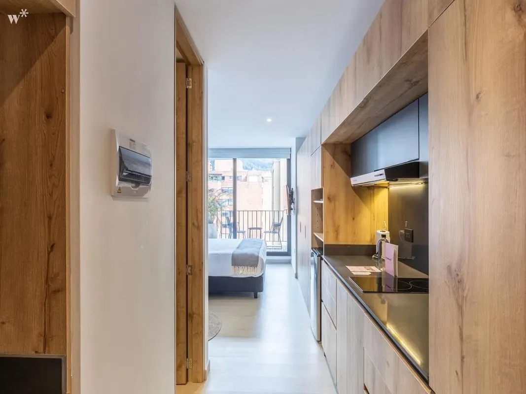 Chic Loft in Zona T w/ Balcony