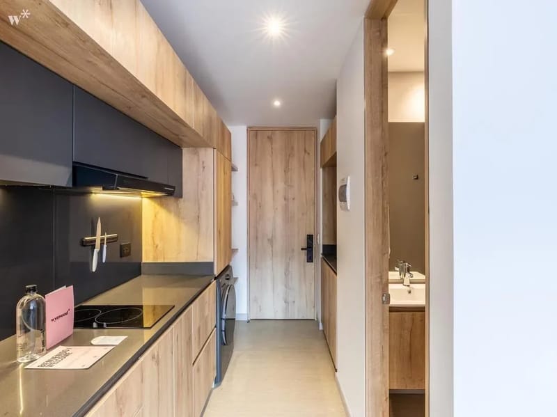 Chic Loft in Zona T w/ Balcony