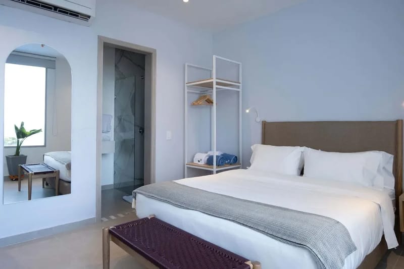 Idyllic 3BR w/ Vibrant Terrace in Bocagrande