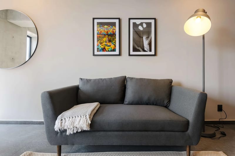 Well-Appointed 2BR w/ Balcony in Tabacalera