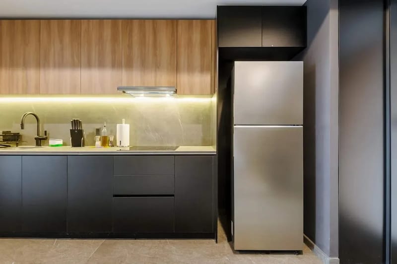 Well-Appointed 2BR w/ Balcony in Tabacalera