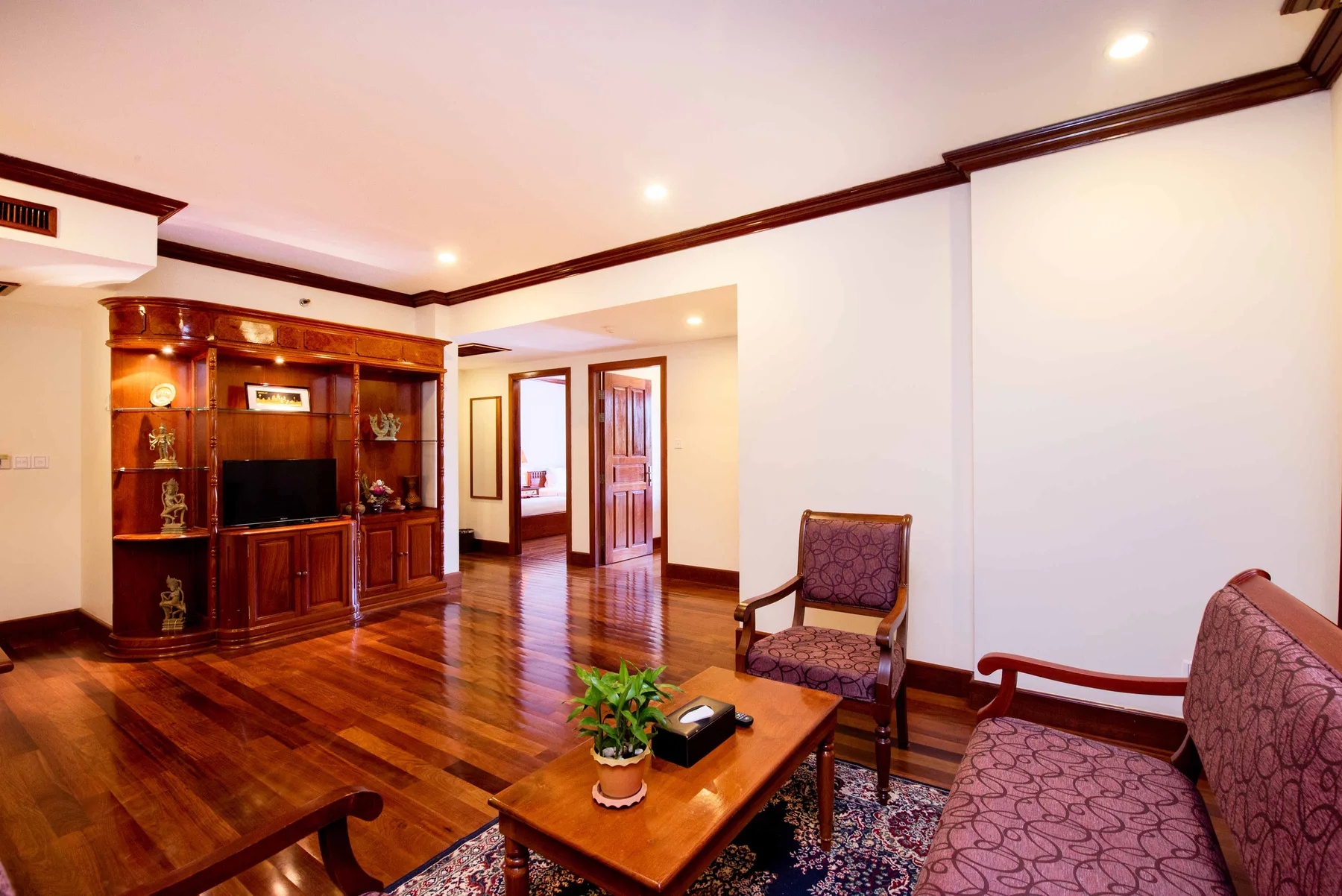 Steung Siemreap Suite living room
