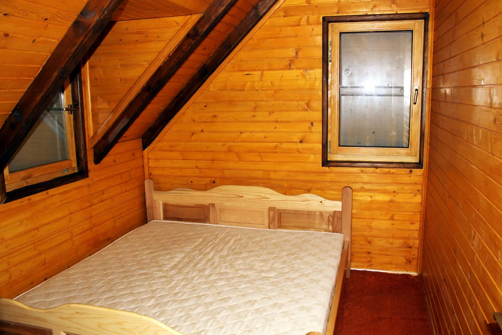 Triangle Woodhouse accommodation