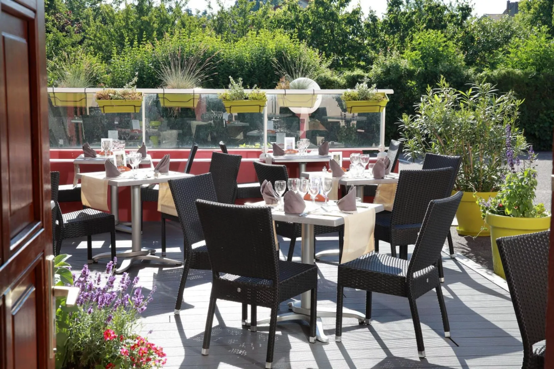 Logis Hotel Le Luth in Mirecourt