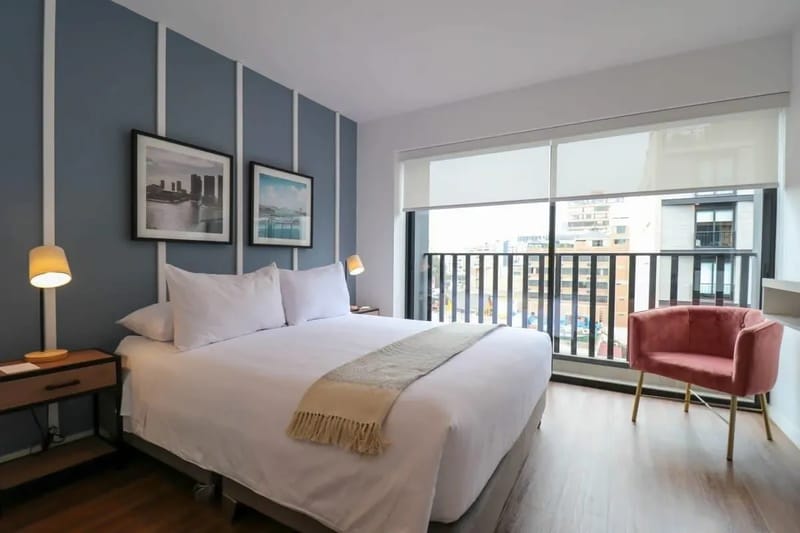 Fantastic 2BR with Balcony in Miraflores