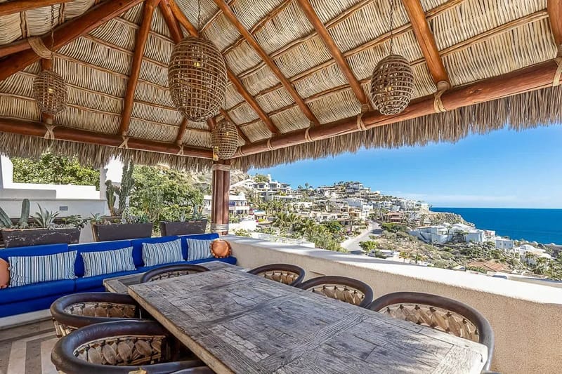 Chic 5BR Oceanview Villa w/ Pool in Pedregal