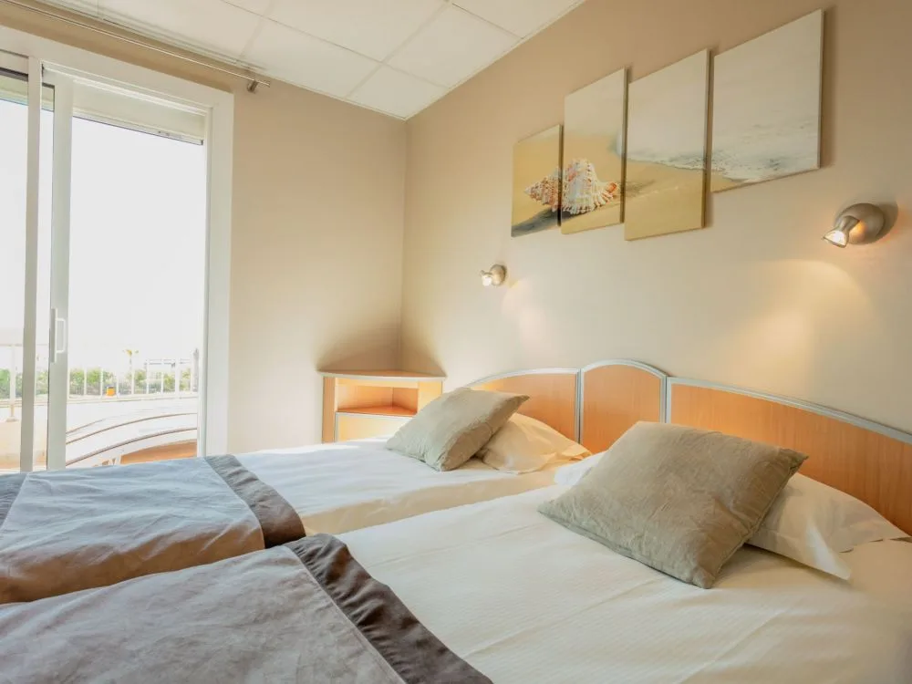 Le Mirador room