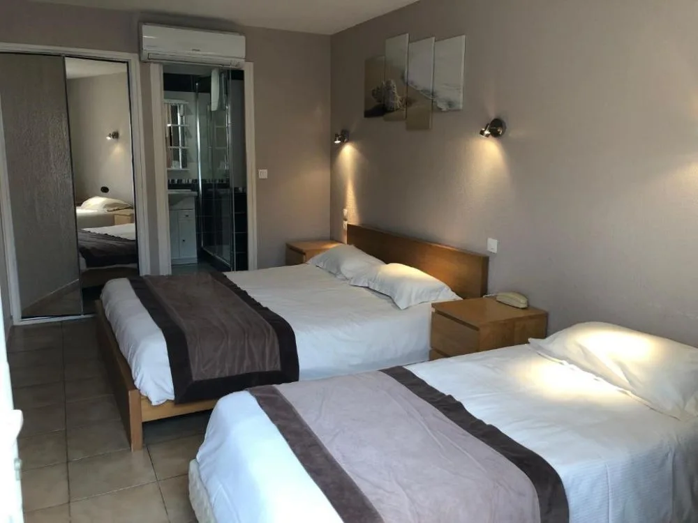 Le Mirador room