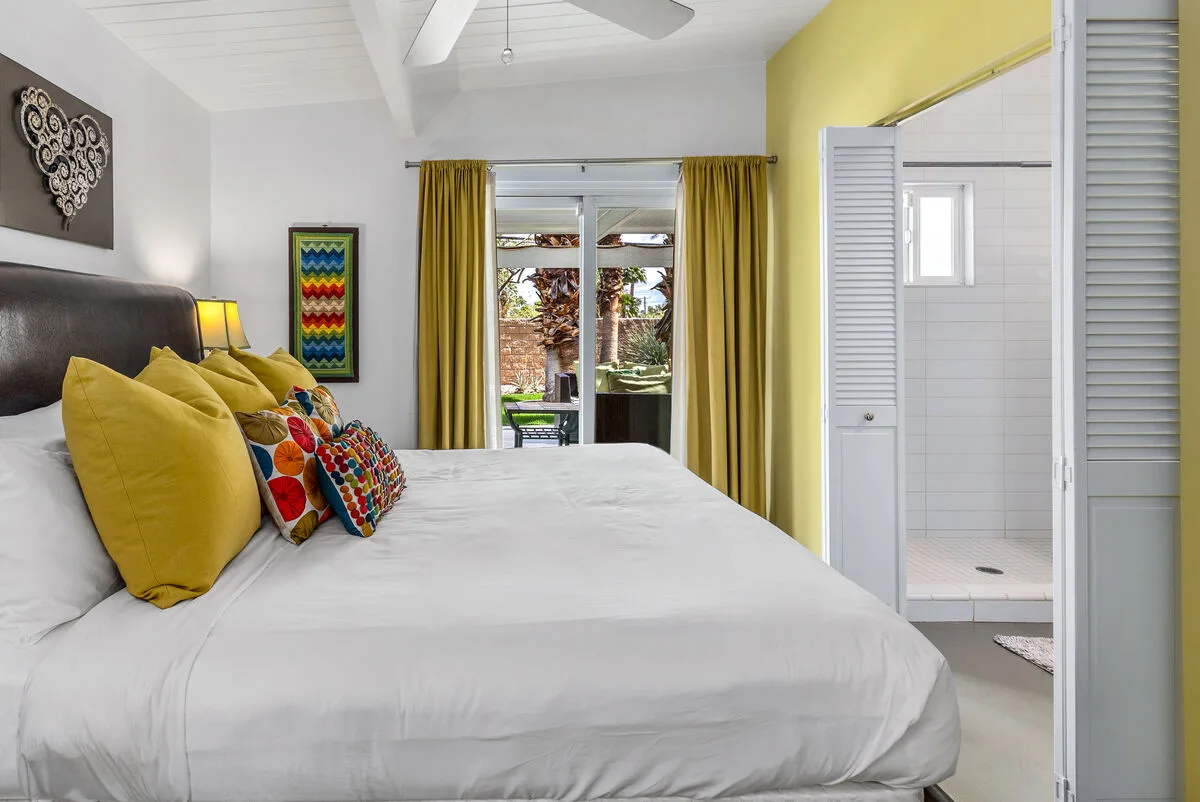 R & R Rendezvous