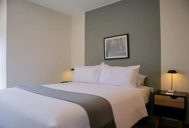 Charming 2BR w/ Balcony in Miraflores