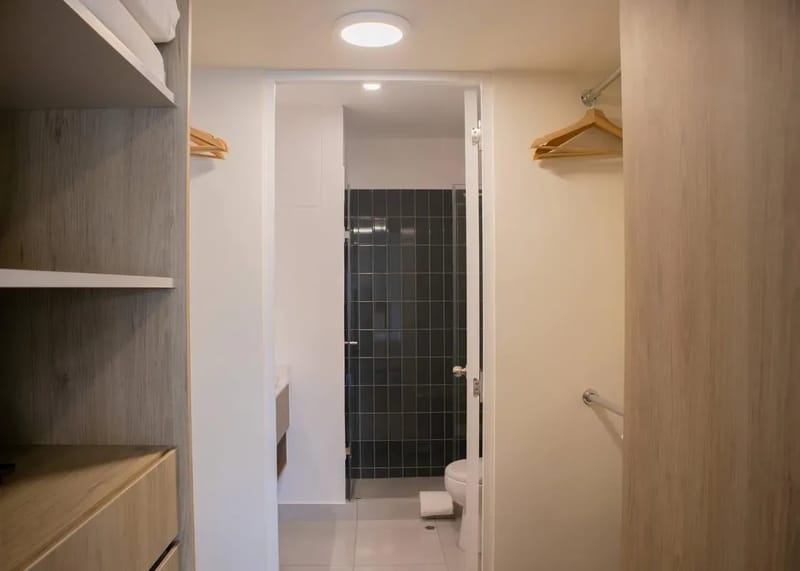 Charming 2BR w/ Balcony in Miraflores