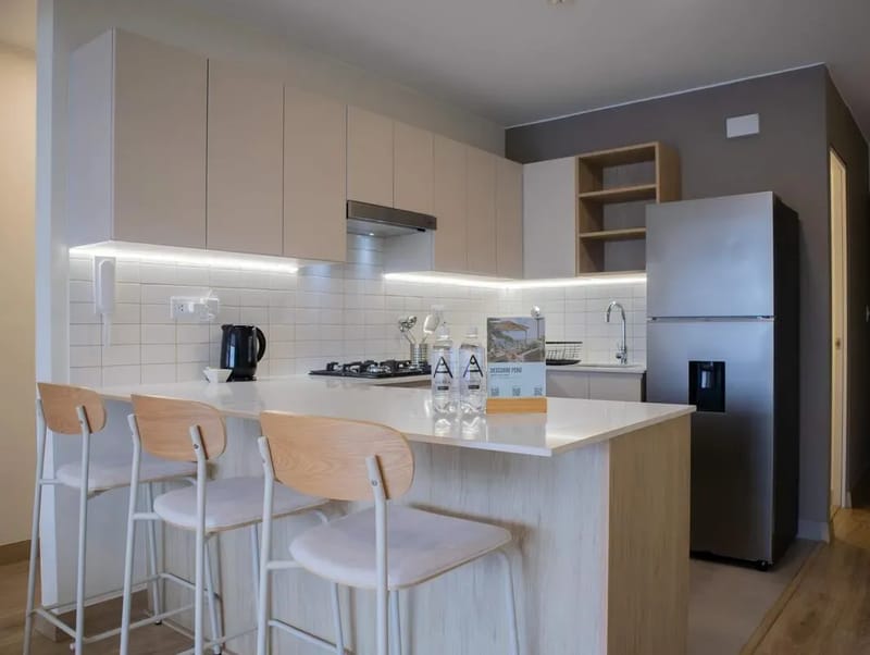 Charming 2BR w/ Balcony in Miraflores