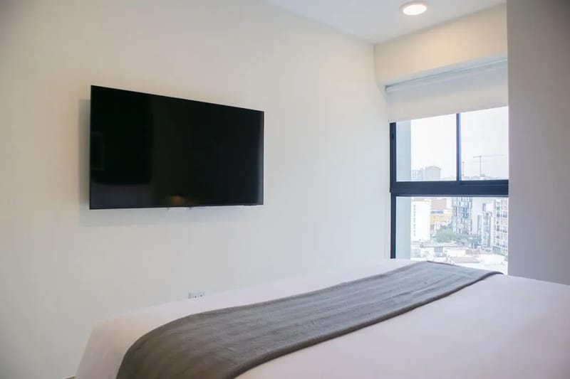 Charming 2BR w/ Balcony in Miraflores