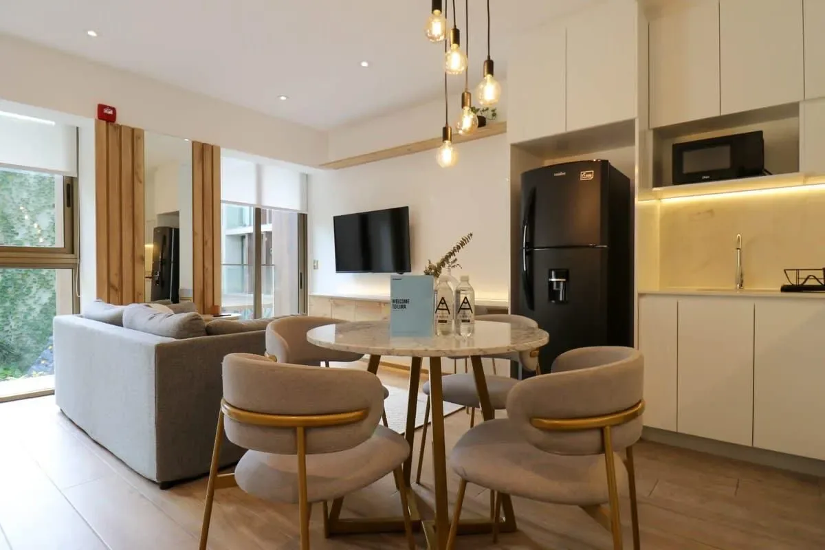 W* | Loft with Balcony in Luxury Building Barranco
