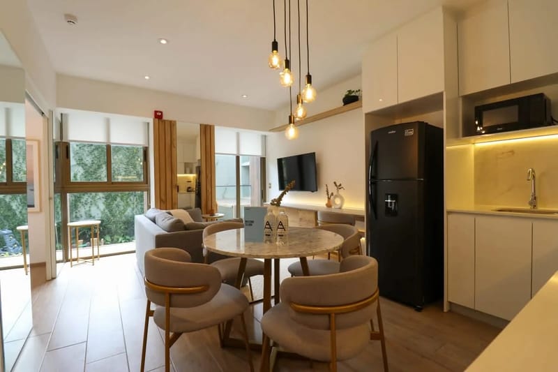 W* | Loft with Balcony in Luxury Building Barranco