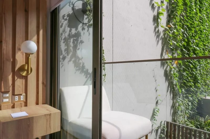 W* | Loft with Balcony in Luxury Building Barranco