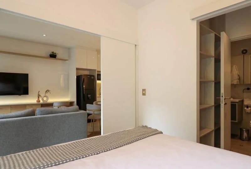 W* | Loft with Balcony in Luxury Building Barranco