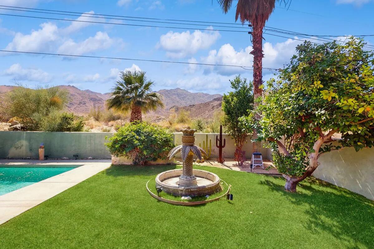 La Quinta Vacation Pool Home