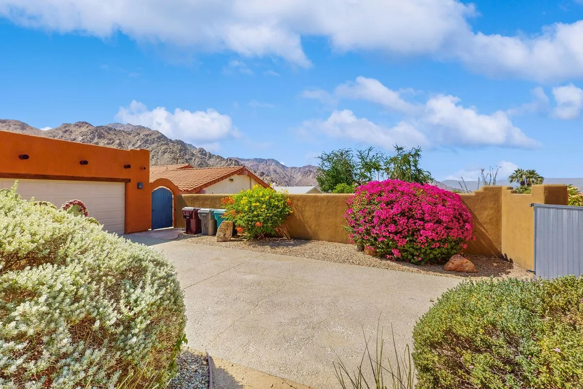 La Quinta Vacation Pool Home